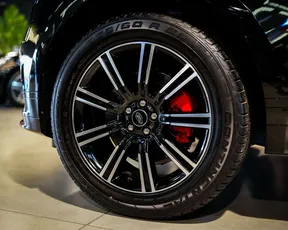 Land Rover Range Rover Velar 2025