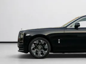 Rolls-Royce Phantom 2025