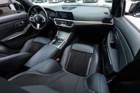 BMW 3 Series 320 2021