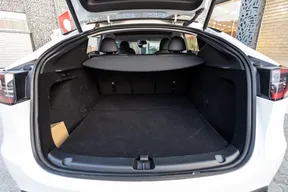 Tesla Model Y Long Range 2024