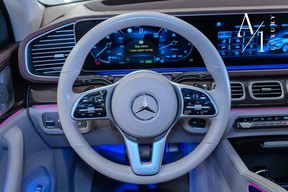 Mercedes-Benz Maybach GLS 600 2023