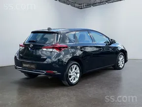 Toyota Auris 2016