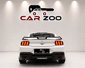 Ford Mustang 2024