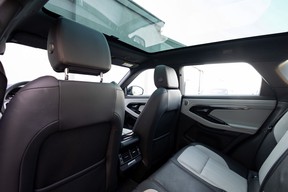 Land Rover Range Rover Evoque 2023