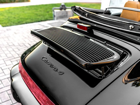 Porsche 911 Carrera 1991