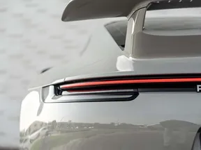 Porsche 911 Carrera 2024
