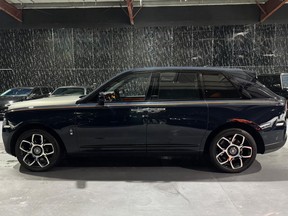 Rolls-Royce Cullinan Black Badge 2021