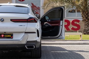 BMW X6 40i 2021