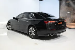 Maserati Quattroporte 2021