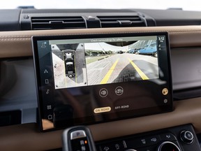 Land Rover Defender 110 2025