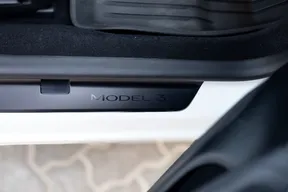 Tesla Model 3 Standard 2024