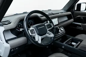 Land Rover Defender 110 2021