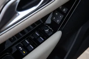 Land Rover Range Rover Velar 2022