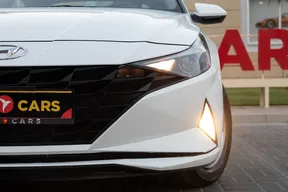 Hyundai Elantra / Avante 2023