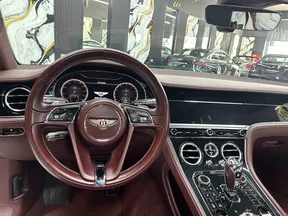 Bentley Continental GTC 2019