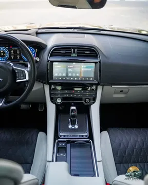 Jaguar F-Pace SVR 2020