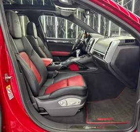 Porsche Cayenne GTS 2016