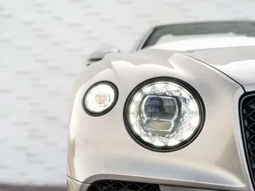 Bentley Continental GTC 2023