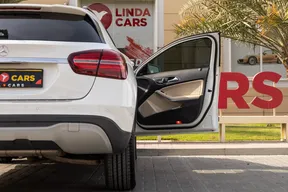 Mercedes-Benz GLA 220 2018