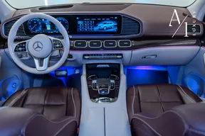 Mercedes-Benz Maybach GLS 600 2023