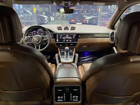 Porsche Cayenne 2019