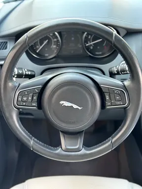 Jaguar E-Pace 2019