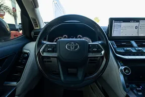 Toyota Land Cruiser 2024