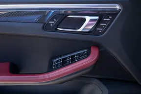 Porsche Macan GTS 2017