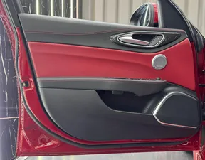 Alfa Romeo Giulia Quadrifoglio 2021