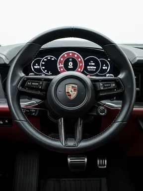 Porsche Cayenne GTS 2025