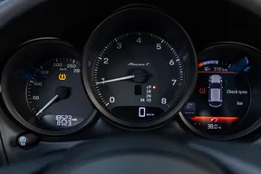 Porsche Macan T 2023