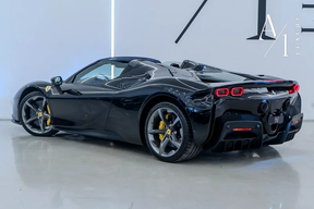 Ferrari SF90 Stradale 2023