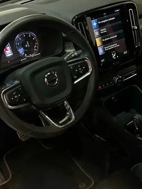 Volvo XC40 T4 2022