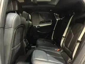 Porsche Macan 2022