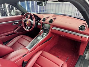 Porsche Cayman 718 2021