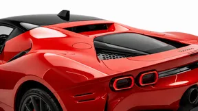 Ferrari SF90 2021