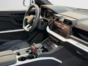 Lamborghini Urus 2025