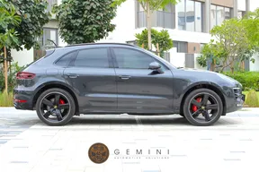 Porsche Macan GTS 2017