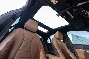 Mercedes-Benz E-Class 300 2022