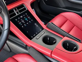 Porsche Taycan 4S 2024