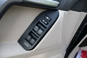 Toyota Land Cruiser Prado 2022