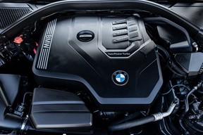 BMW 3 Series 330 2021