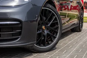 Porsche Panamera 2022