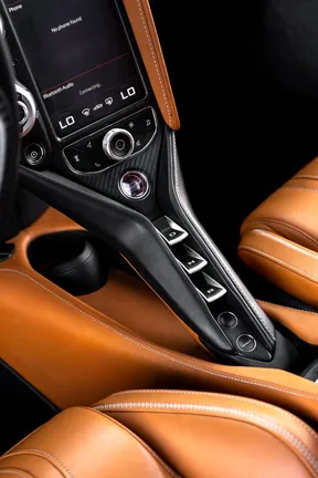 McLaren 720S 2019