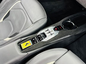 Ferrari 296 GTS 2024