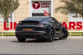Porsche Panamera 2022