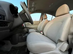 Nissan Sunny 2023