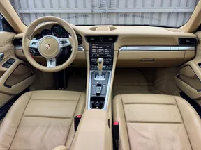 Porsche 911 Carrera 2013