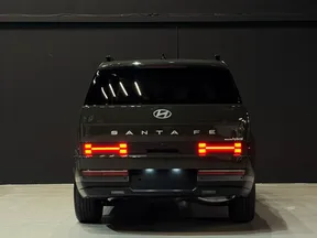 Hyundai Santa Fe 2025