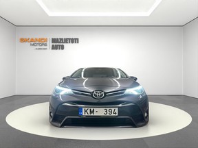 Toyota Avensis 2016